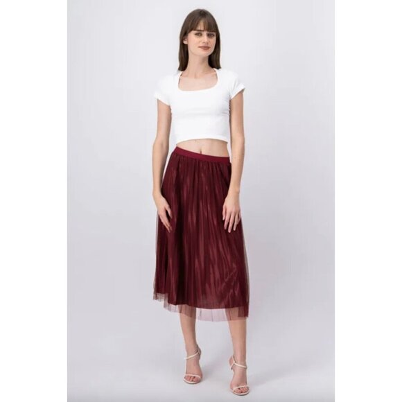 NWT Lace & Beads ASOS Deep Berry Burgundy Val Tulle Pleated Midi Skirt - Picture 1 of 6